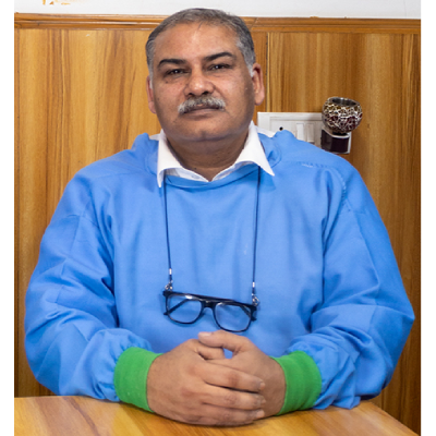 Dr. Vineet Vinayak